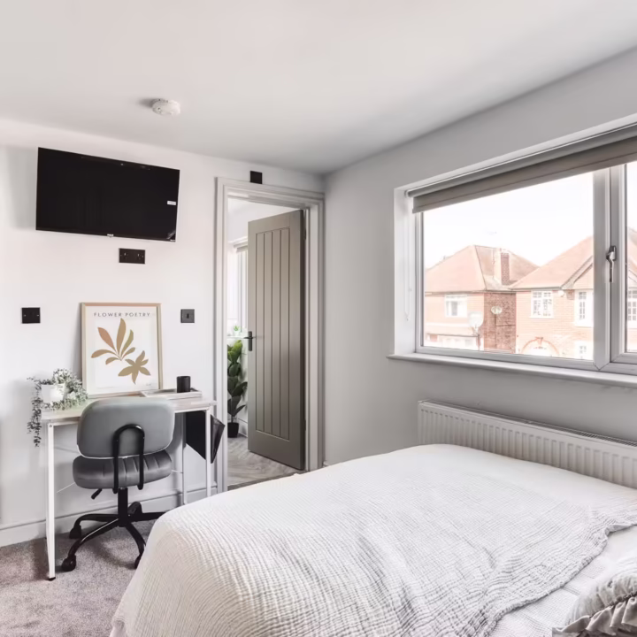 Room 5, 407, Baker Street, Alvaston, Derby