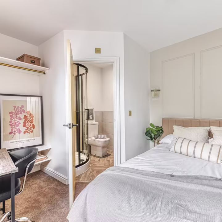 Room 3, 40, Markeaton Street, Derby