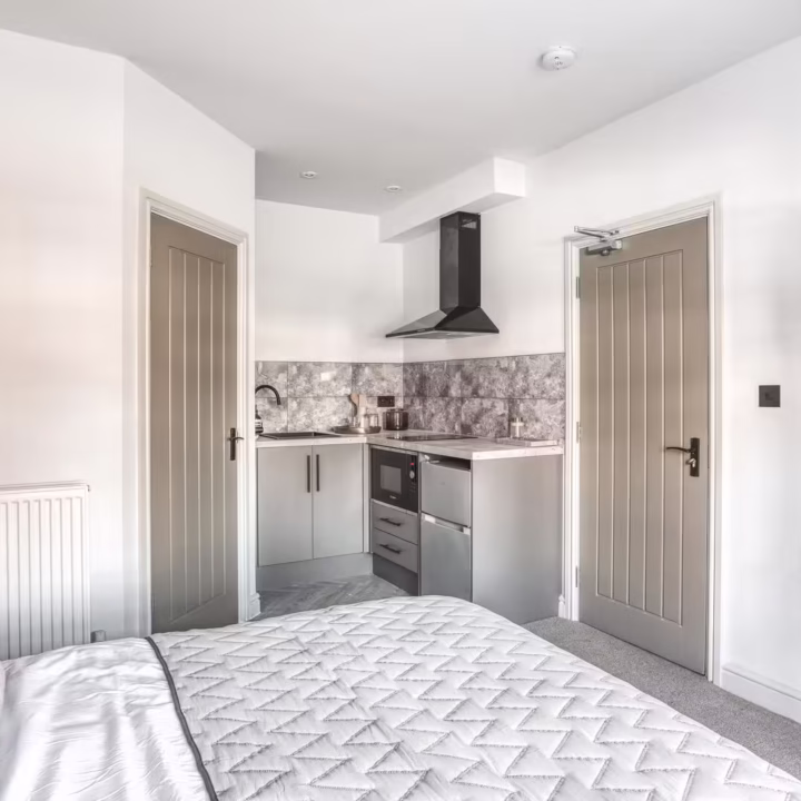 Studio 1, 407, Baker Street, Alvaston, Derby