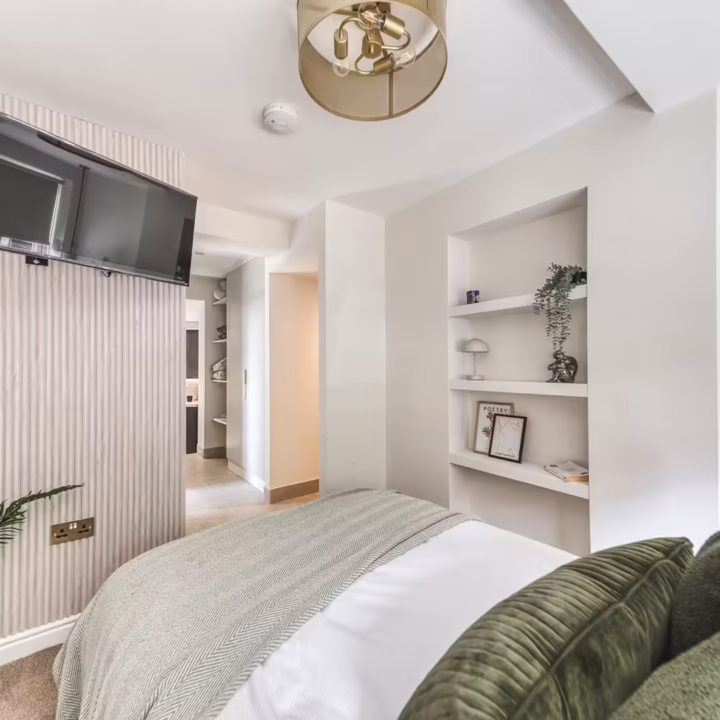 Studio 3, Chevin Road, DE1