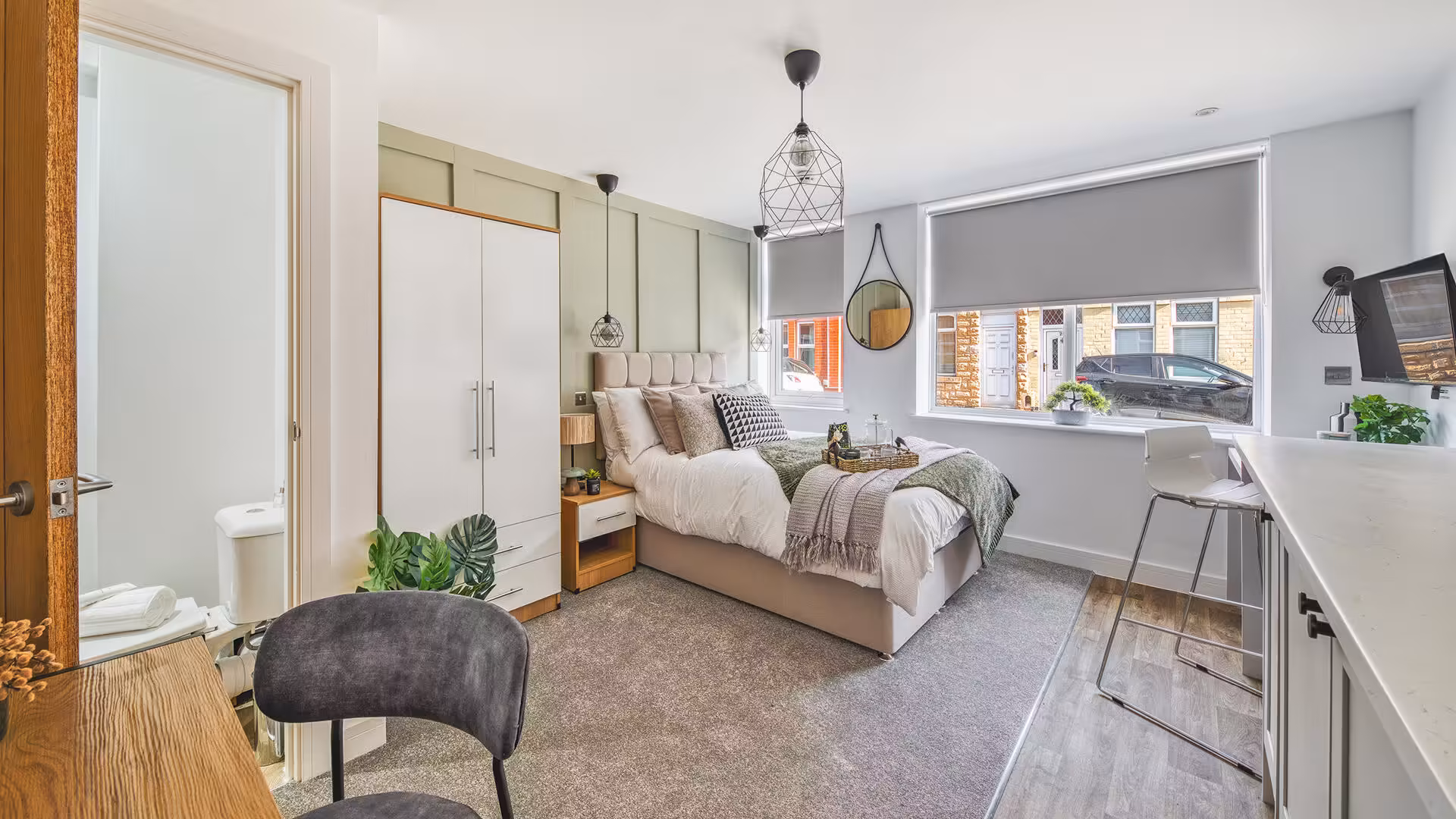 Room 1, Bennett Street, NG10