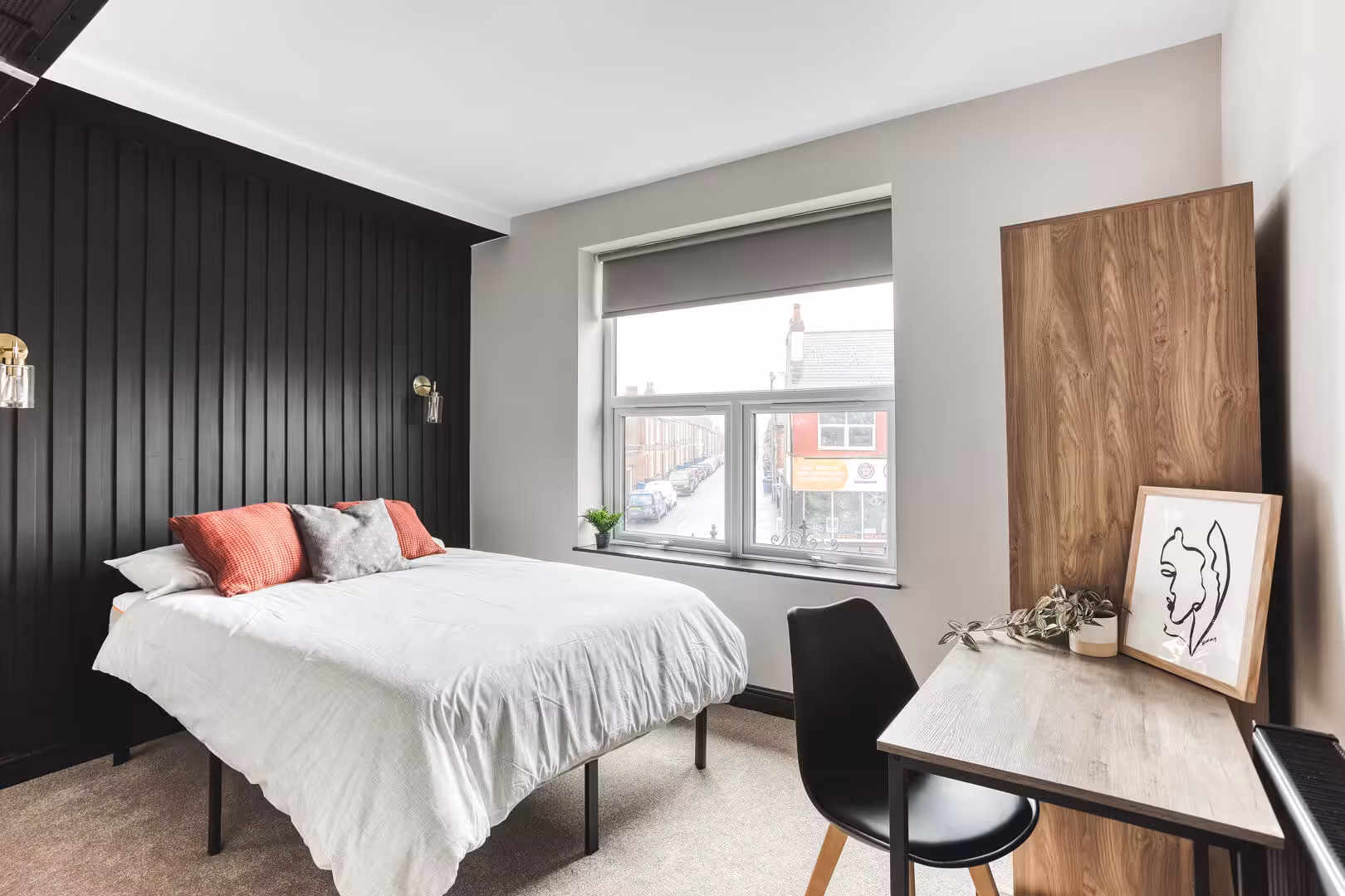 Room 4, London Road, DE24
